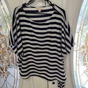 Michael Kors Women’s Top - size 2x